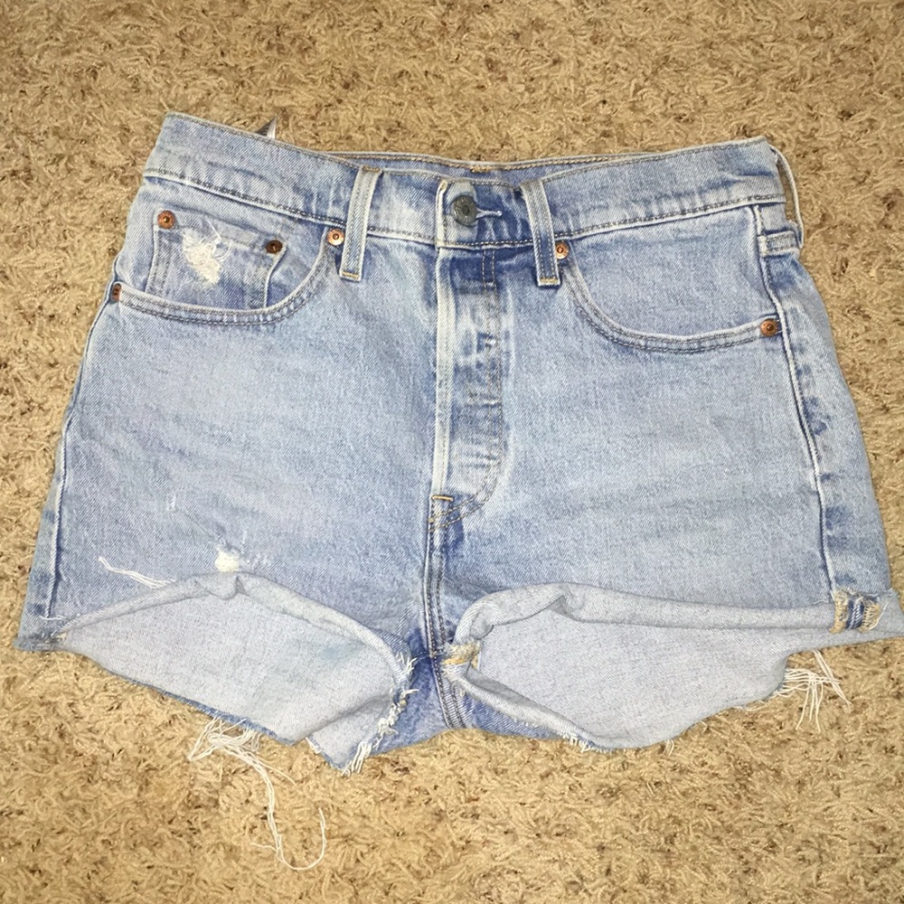 High rise vintage Levi jean shorts